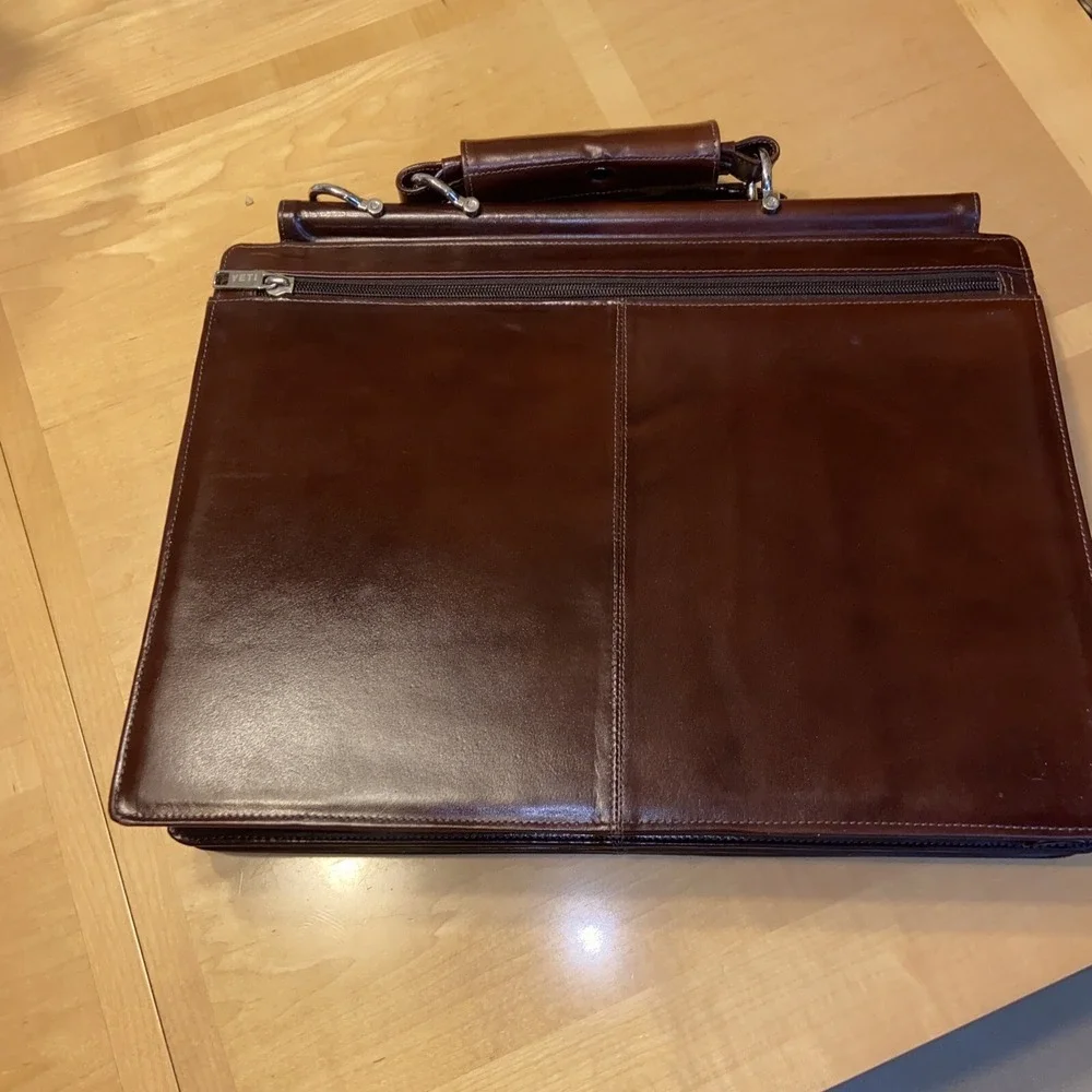 Yeti Real Leather New York Office Bag 9000 Cognac Briefcase Msrp 199.00